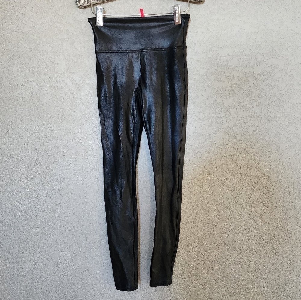 Spanx faux Leather leggings Size Small